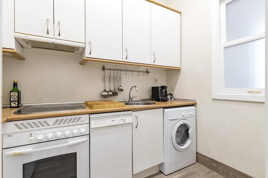 Apartamento Proximo A Gran Via Madrid Apartment Ngoại thất bức ảnh