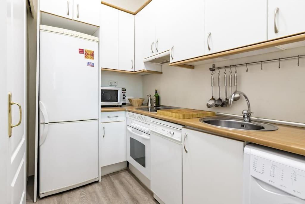 Apartamento Proximo A Gran Via Madrid Apartment Ngoại thất bức ảnh