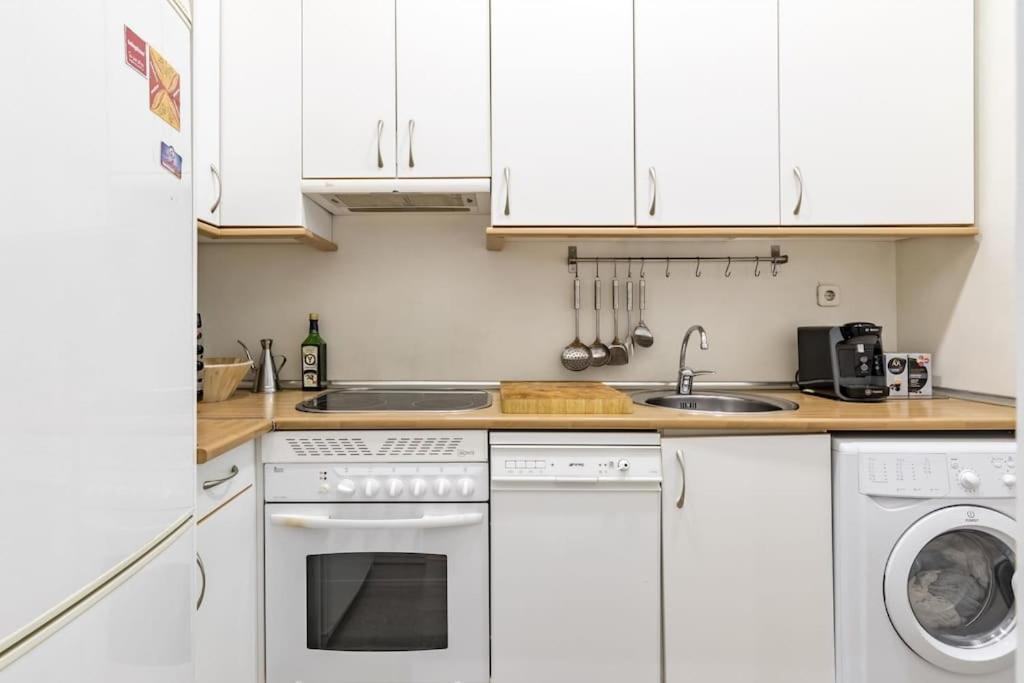 Apartamento Proximo A Gran Via Madrid Apartment Ngoại thất bức ảnh